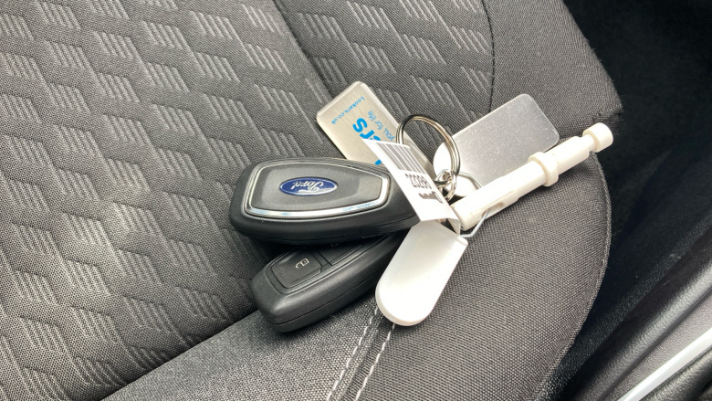 Ford Puma 1.0 EcoBoost Hybrid mHEV Titanium 5dr Petrol Hatchback